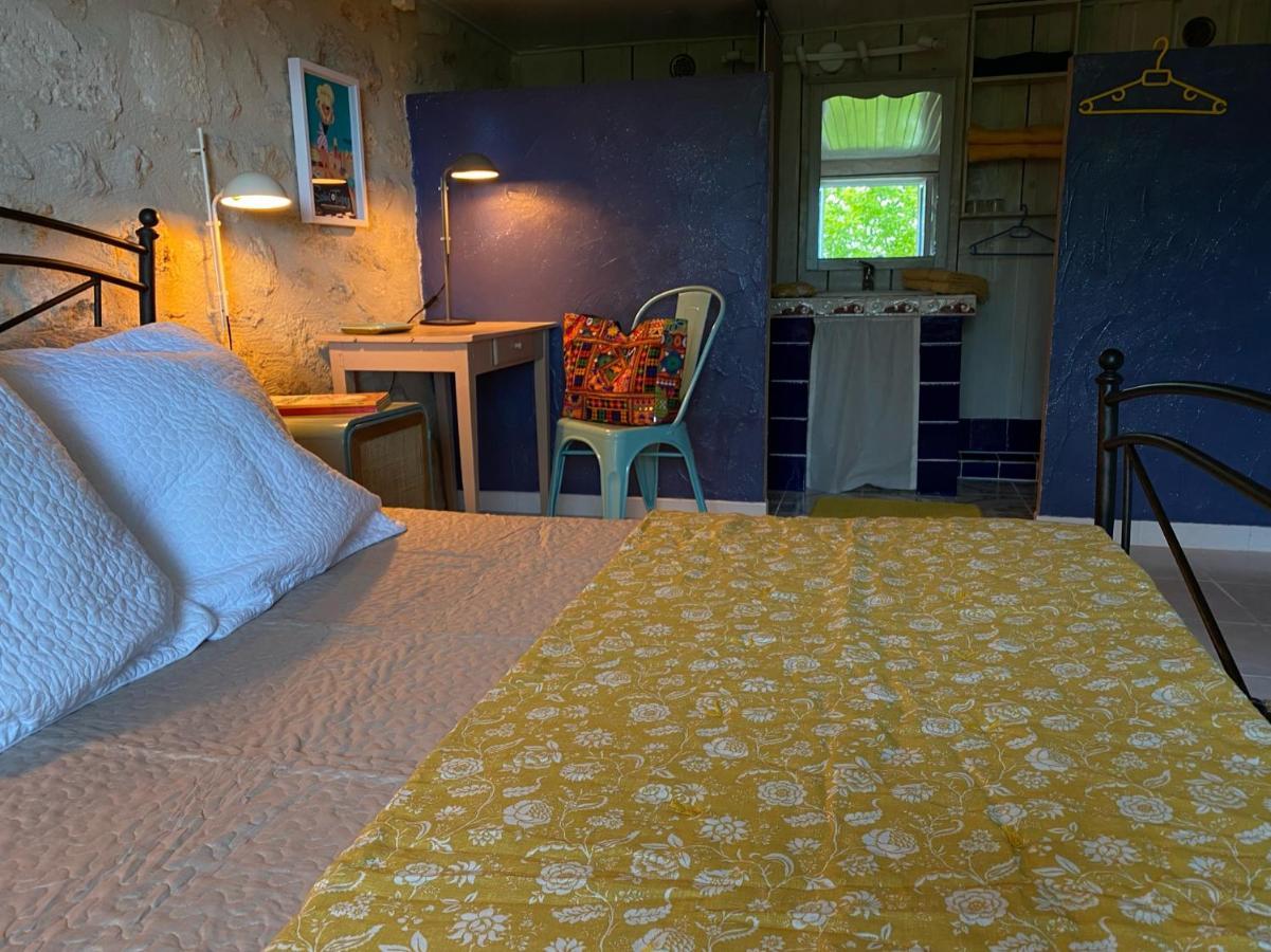 Le Prieure De Saint Pierre Bed & Breakfast Exterior photo